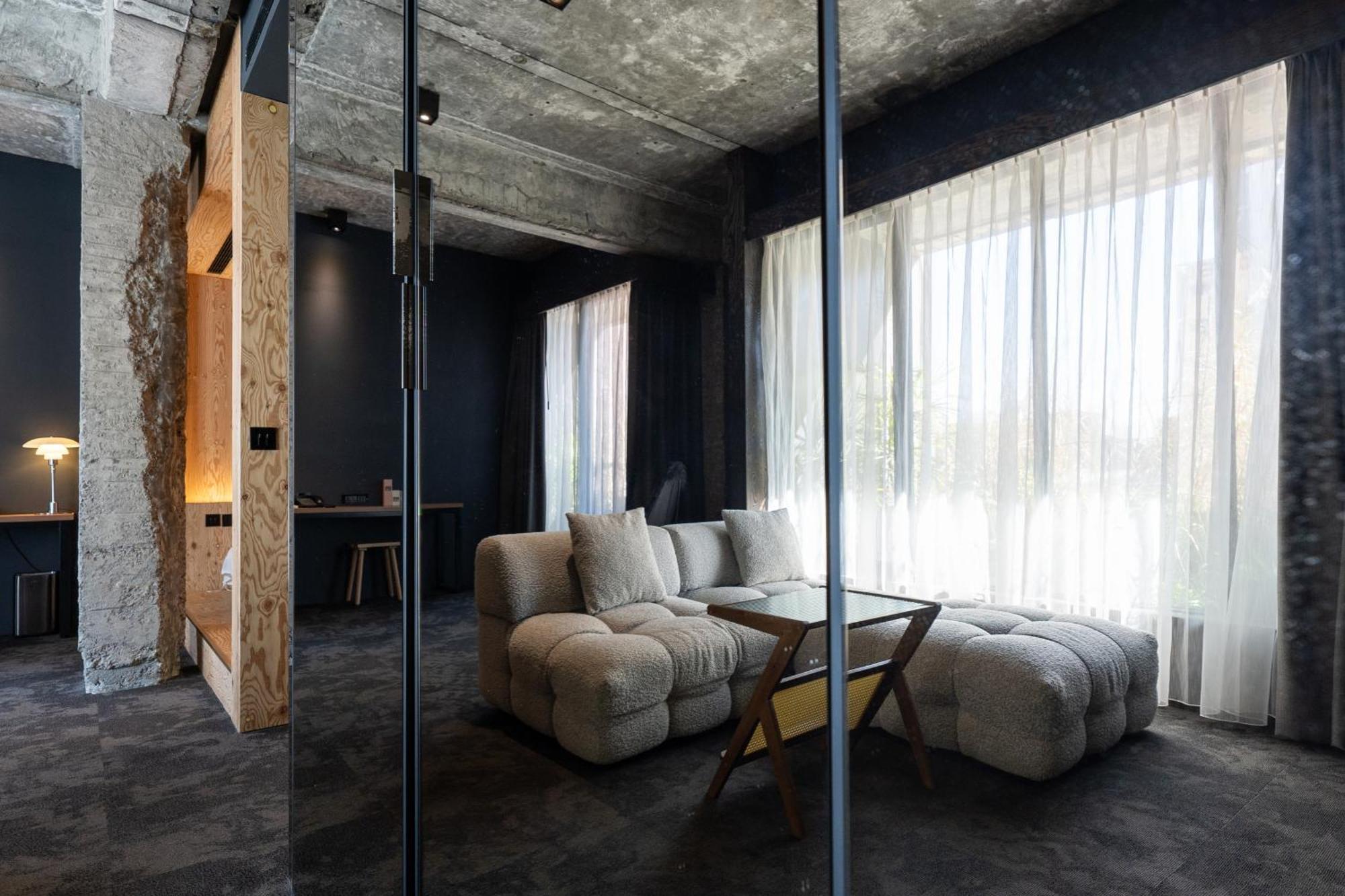 Sof Hotel Taichung Exterior photo