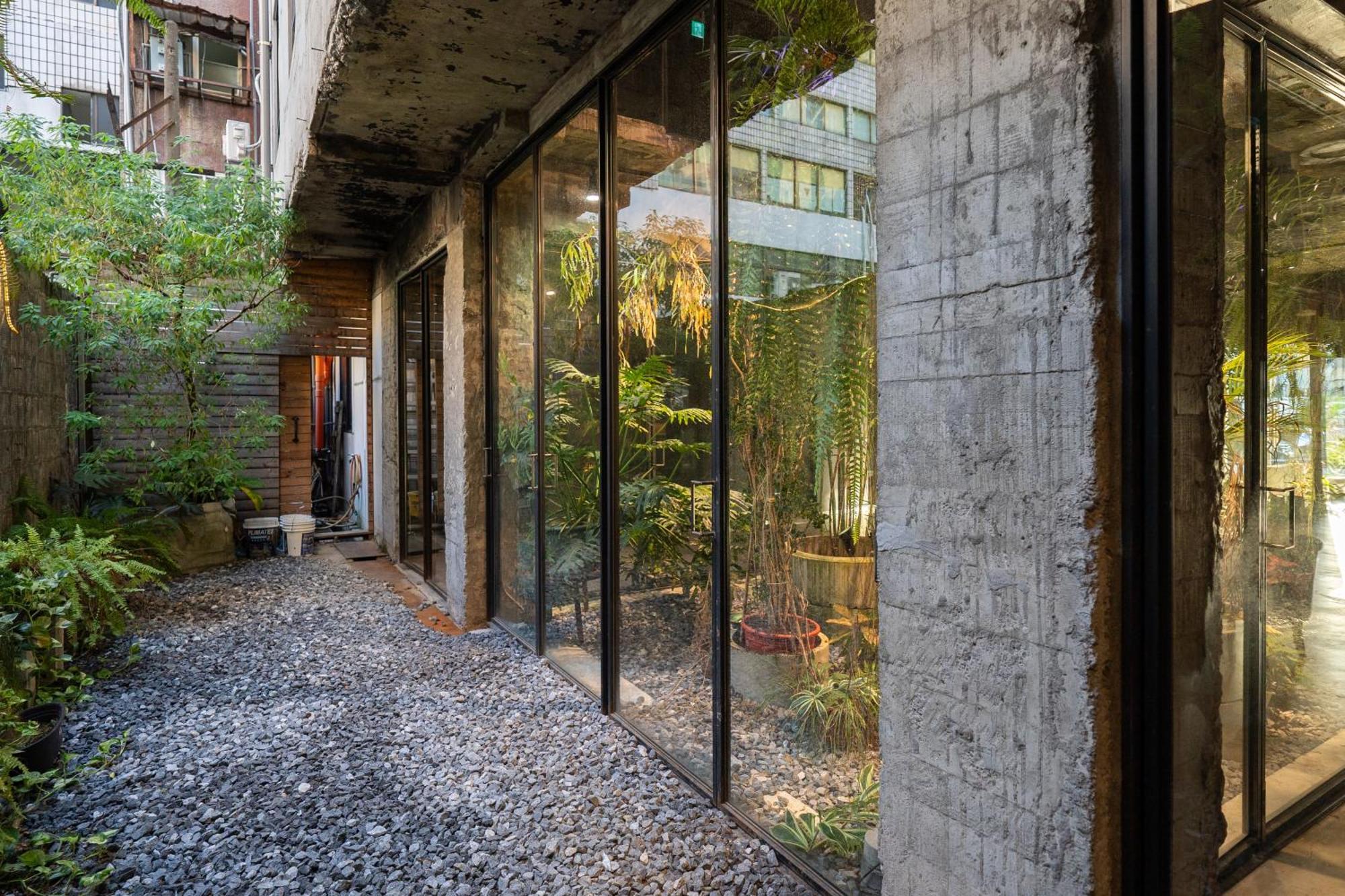 Sof Hotel Taichung Exterior photo