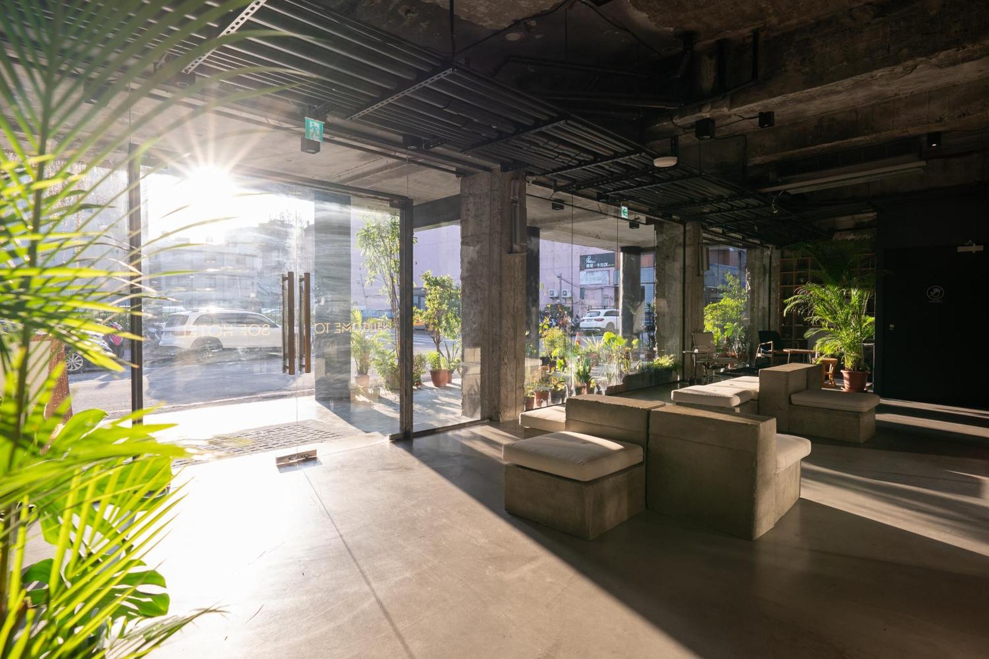 Sof Hotel Taichung Exterior photo